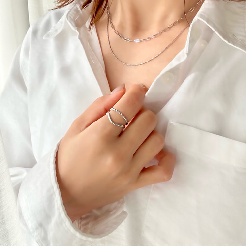 重ね付けに見える♪ 【 ダブルライン＊オープンリング 】フリーサイズ