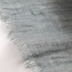 リネン100%軽やか三角ストール 5枚目の画像