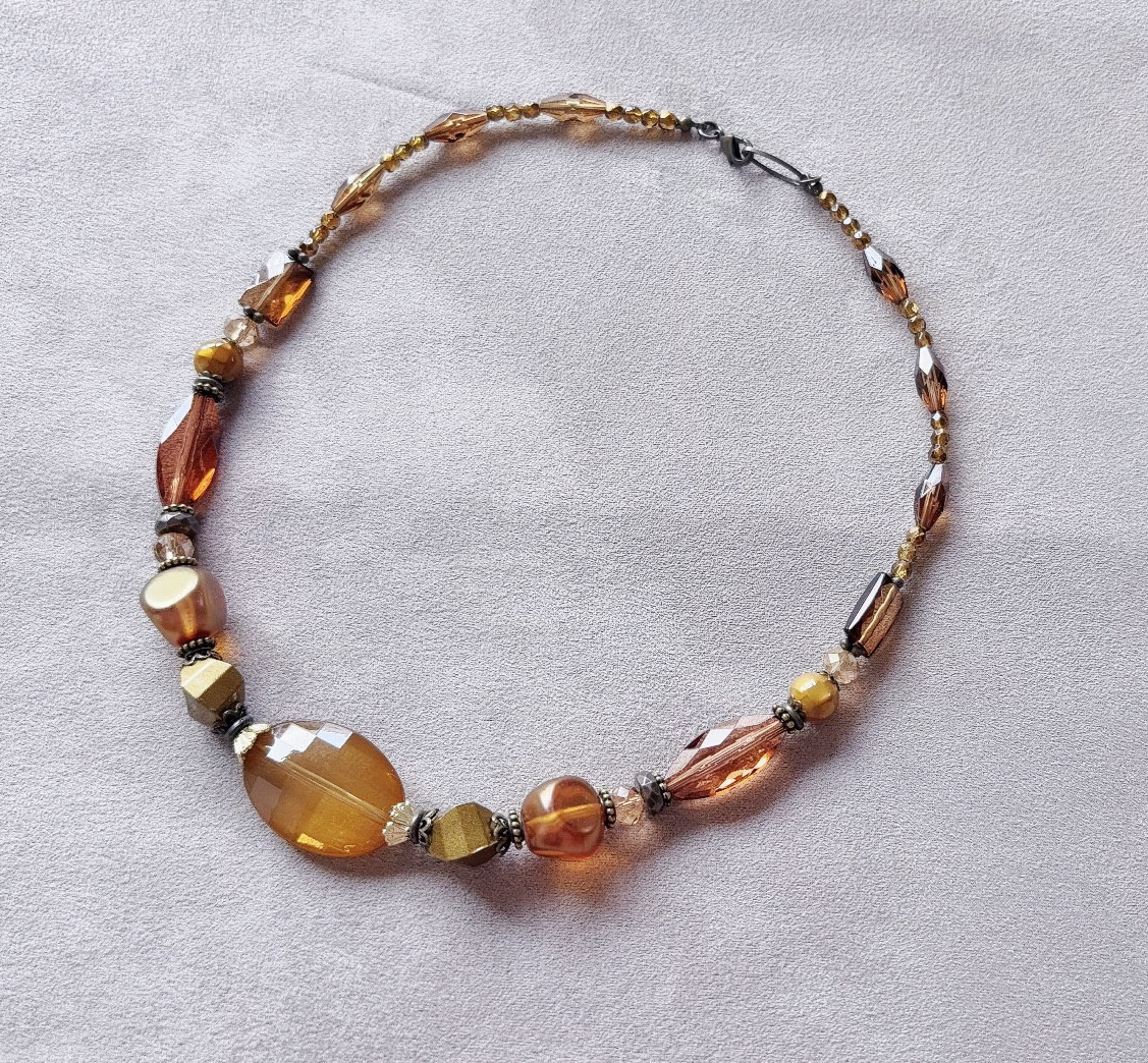 送料無料　　一点物　ヴィンテージガラス　ショートネックレス