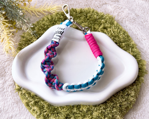 mami♪・*:.ღパラコード スマホハンドストラップ14点 ammy. / エイミードット 」 編み込み パラコード スマホショルダー