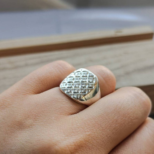 湊さま　オーダーページ emimama様オーダーページ 指輪・リング cmmmg.(センチミリグラム) 通販