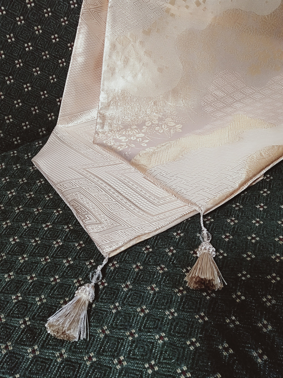 帯リメイク テーブルランナー ［佐賀錦花文様］ その他インテリア雑貨