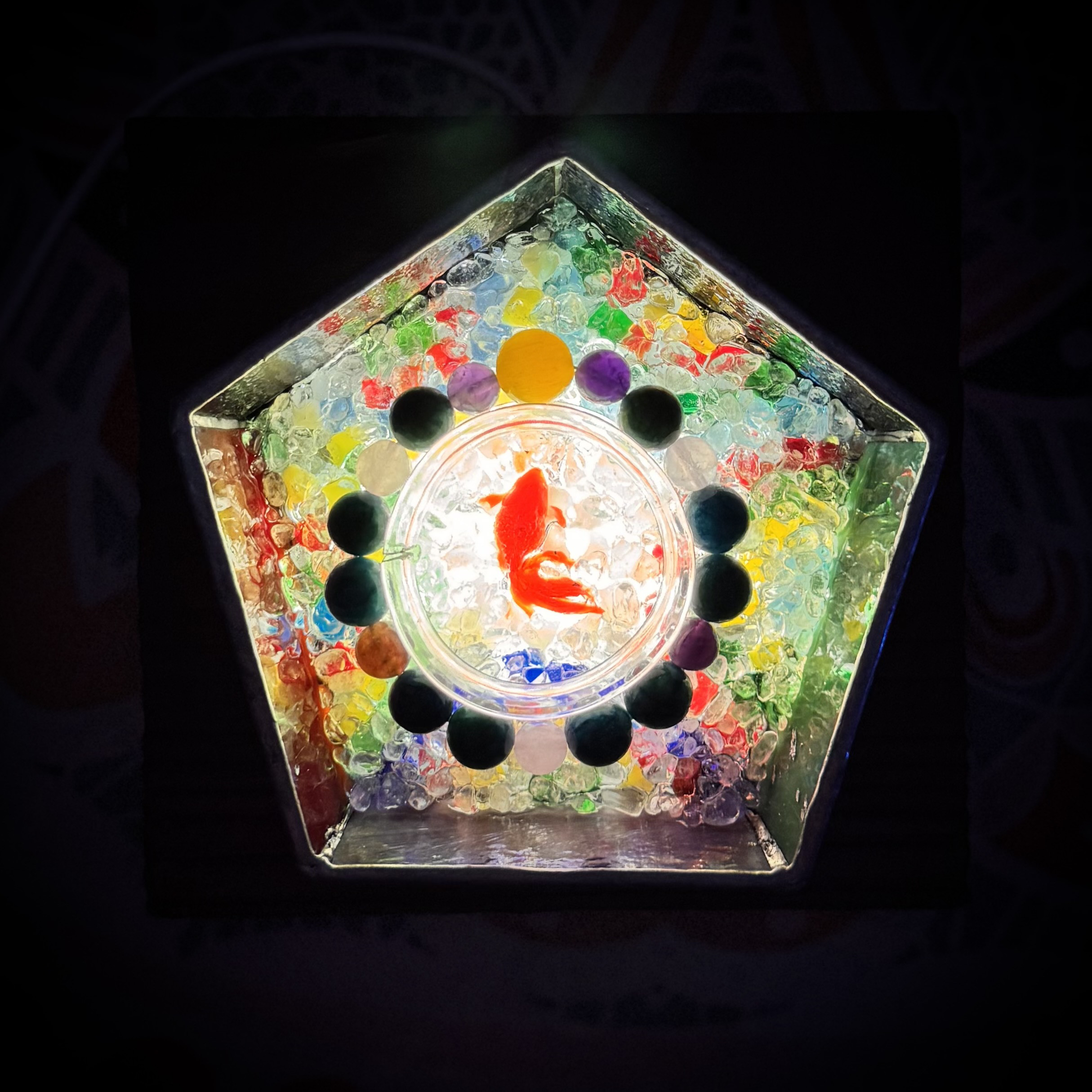 L-21 自然石のブレスレット& ステンドグラスのイルミネーション皿