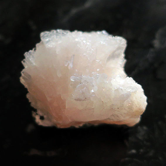 ピンクヒューランダイト 輝沸石　美結晶　原石・鉱物　55.50g｜天然石コレクション