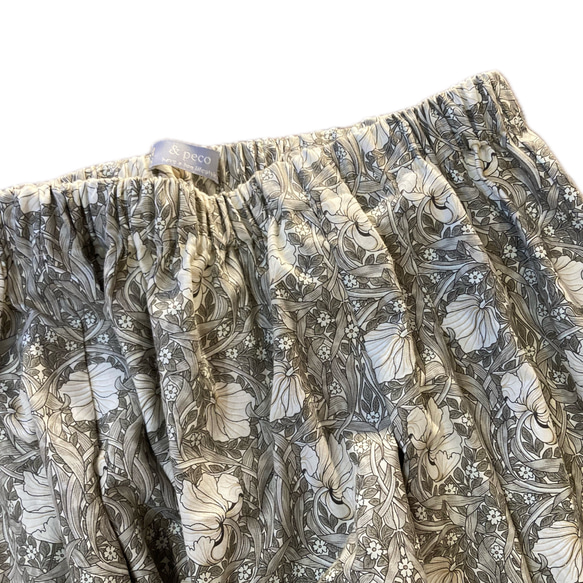 20%off!!¥11000→¥8800 ウィリアムモリス⭐︎タックフレアスカート 6枚目の画像