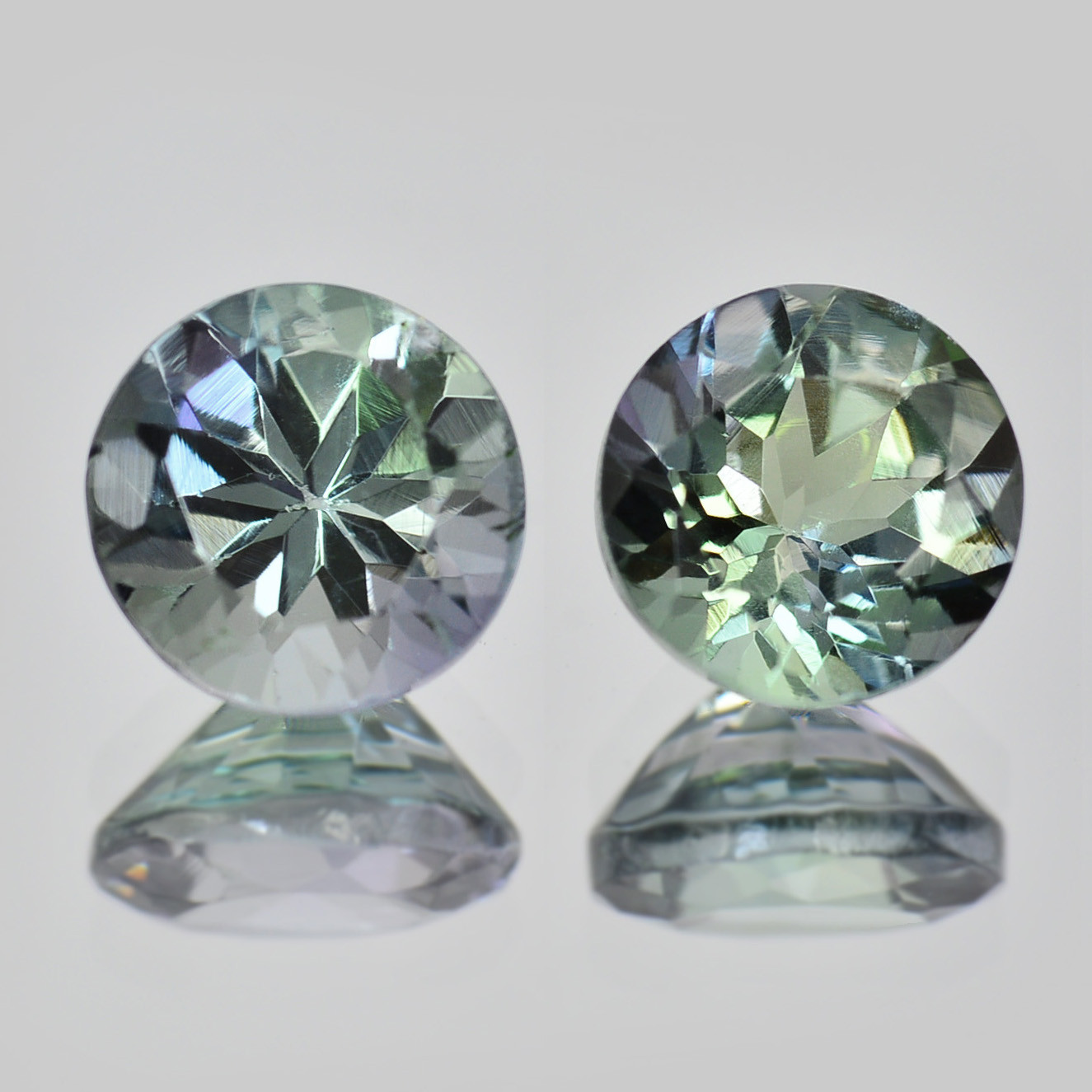 非加熱タンザナイト（ゾイサイト） 合計 1.10ct ペア ルース ラウンド