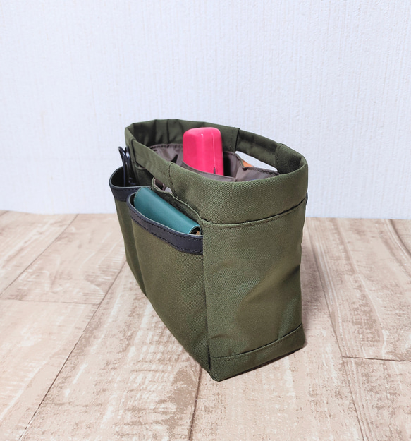 コーデュラナイロン・超便利バッグインバッグ｜撥水・自立・収納力抜群（カーキグリーン） 3枚目の画像