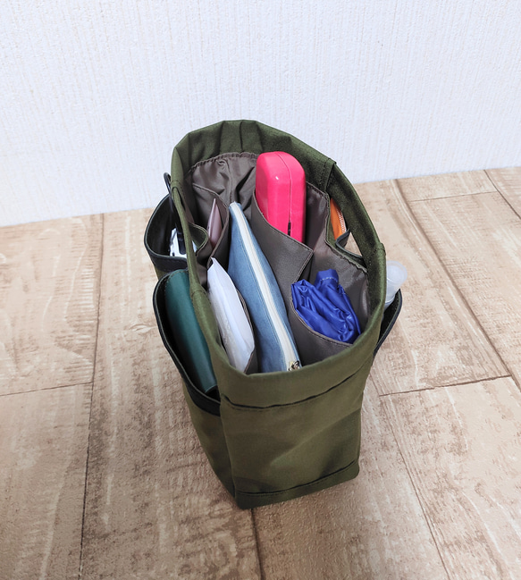 コーデュラナイロン・超便利バッグインバッグ｜撥水・自立・収納力抜群（カーキグリーン） 2枚目の画像
