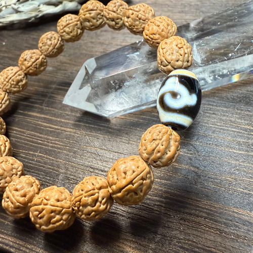 うさこ★美品　グリーンターラ　龍眼天珠 2025年最新】グリーンターラ 龍眼の人気アイテム - メルカリ