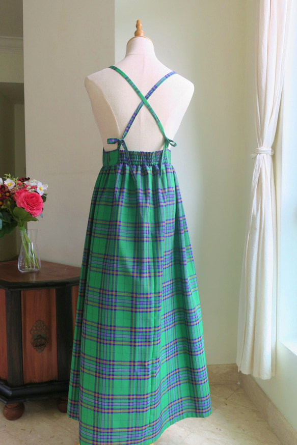 【インドネシア/サロン】インドネシアのグリーン・キャミソールワンピース・シンガポールから送料無料 9枚目の画像