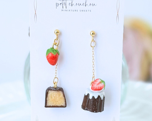 苺のアフタヌーンティー ピアス　ミニチュア　可愛い 苺のアフタヌーンティー ピアス ミニチュア 可愛い