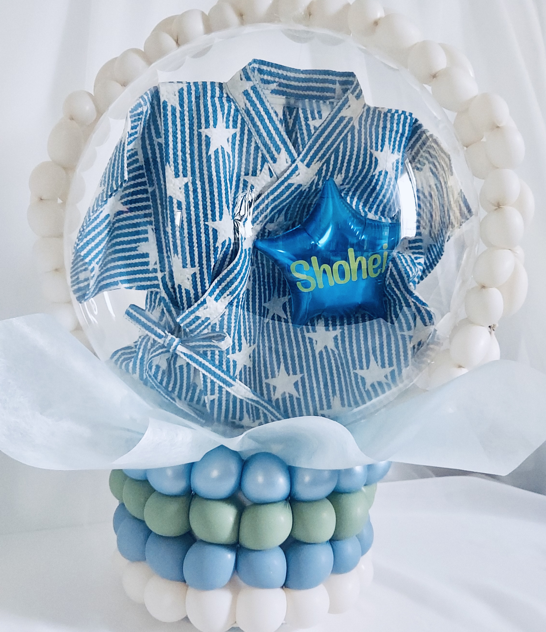 透明バルーン入り手作り甚平ロンパース&おむつケーキのセット　白星柄青地　男の子用　サプライズ出産祝