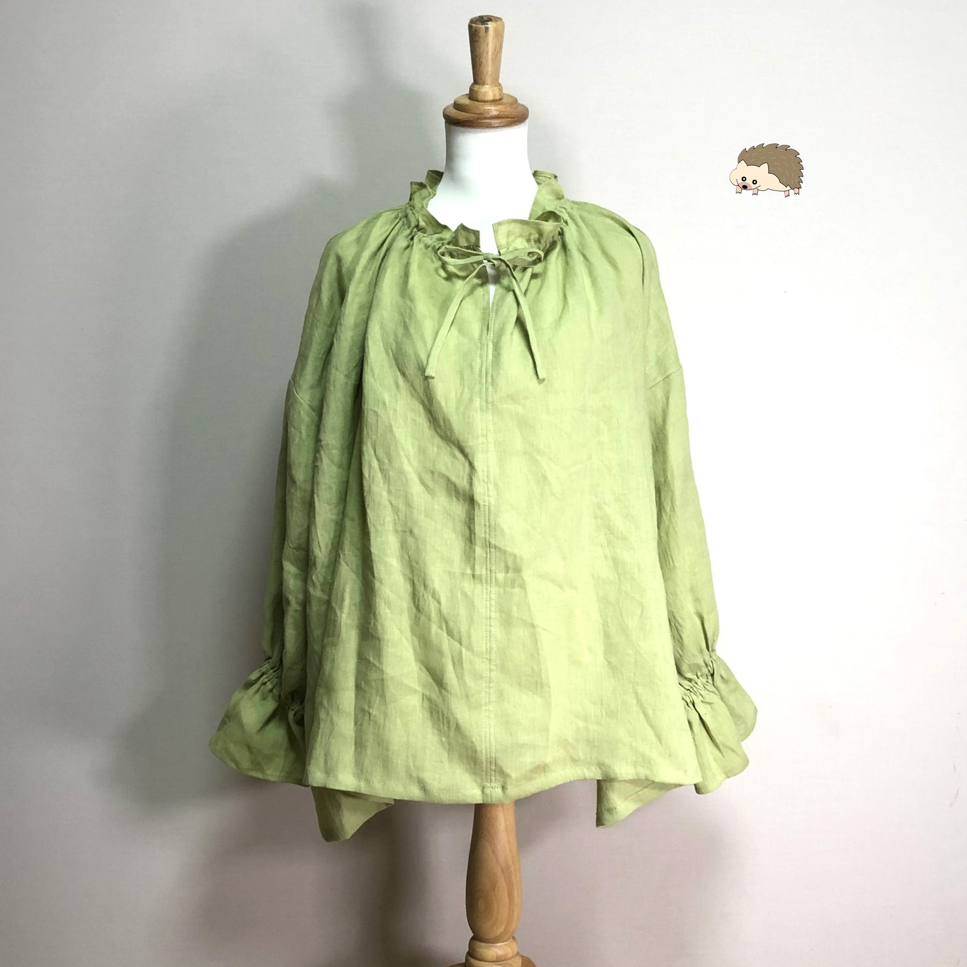 キーネックフリルブラウス【ナチュラルリネン　ライト】◆ライム◆フリーサイズ（リネン100％）