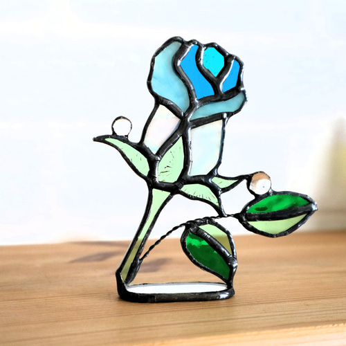 ステンドグラス・サンキャッチャー バラの蕾（受注製作） サン