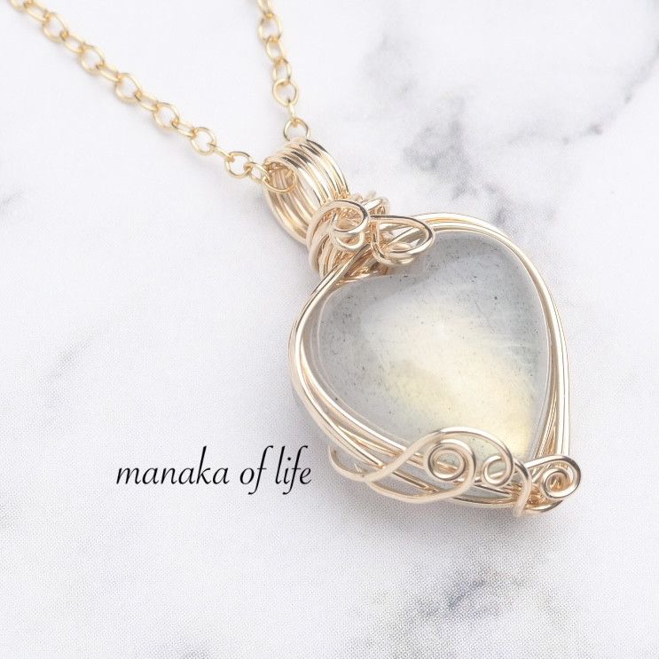 ラブラドライト ペンダントトップ ワイヤーラッピング ネックレス 14kgf 天然石 送料無料でお届けします