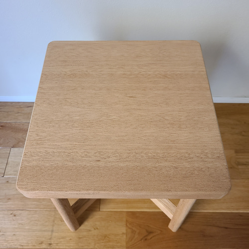1点のみ】ひとつで足りる無垢の正方形スツール サイドテーブル ラワン