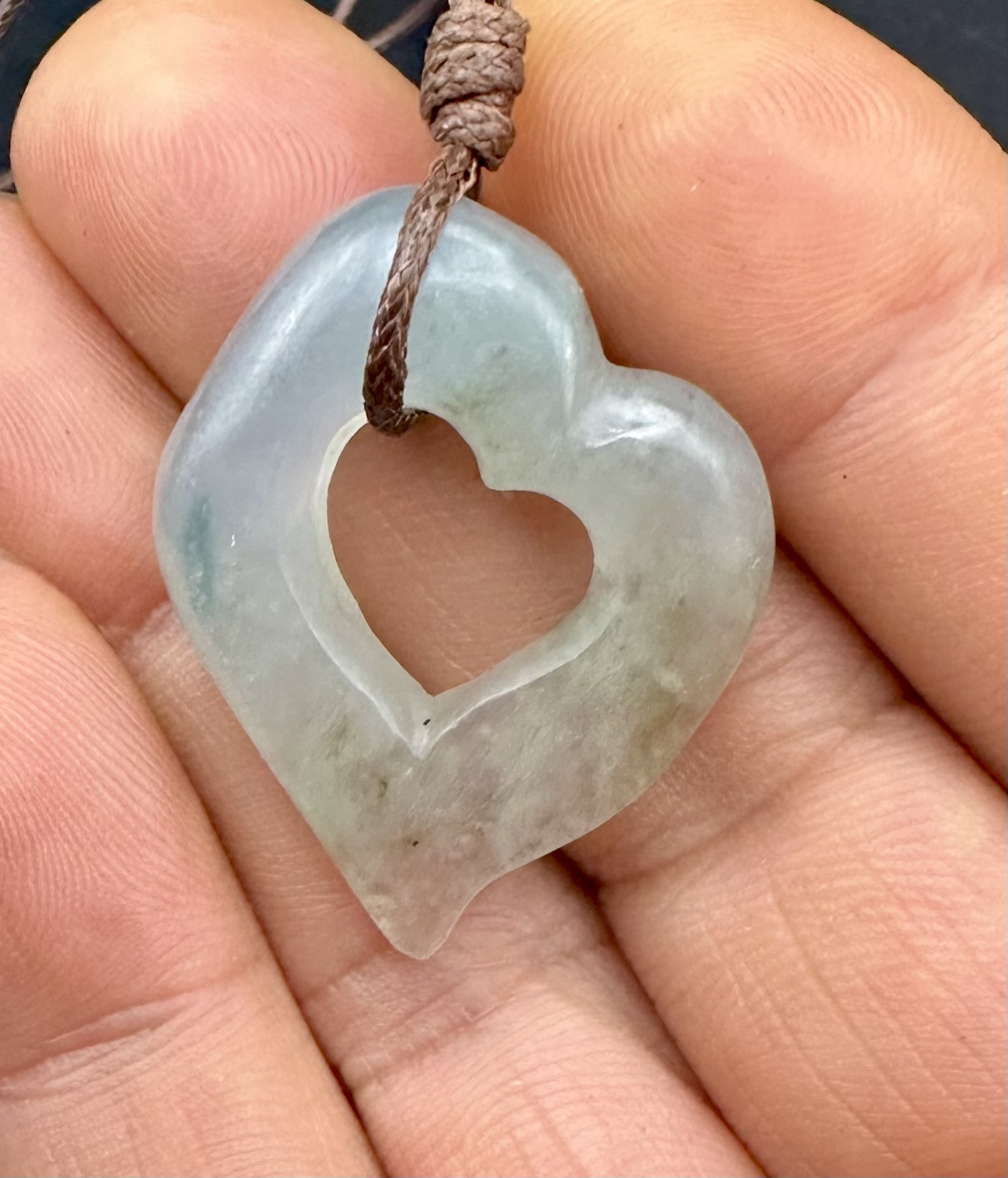 2025.5.6激安工房直送氷魂清心　糸魚川最上級極品氷翡翠 31,200円