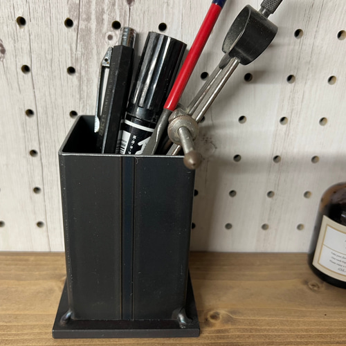 鉄のペン立て アイアン インダストリアル 黒皮鉄 その他インテリア雑貨