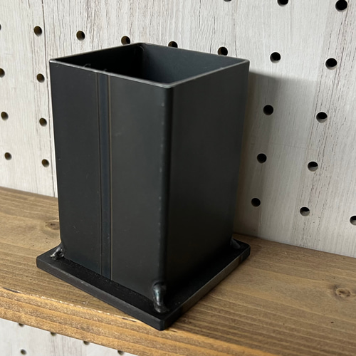 鉄のペン立て アイアン インダストリアル 黒皮鉄 その他インテリア雑貨