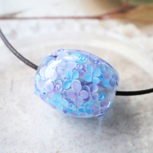 とんぼ玉 点打ち花柄とんぼ玉10mm【G12-G3S16S4】 - とんぼ玉工房 いちの家