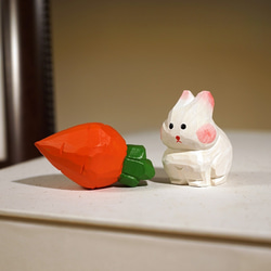 愛い 木彫りの 豚をしゃぶった 置物 ギフト プレゼント ギフト