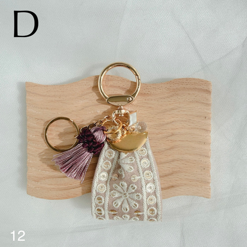⑅インド刺繍リボン⑅キーホルダー キーホルダー hanyuka handmade