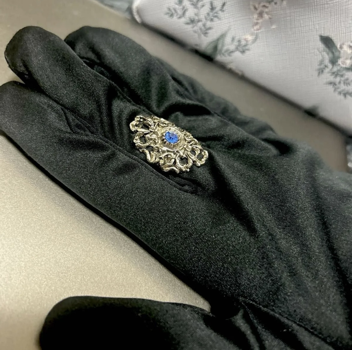 一点物！！ フランス買付け・手作りのヴィンテージリング／ブルーストーン アンティーク 指輪 アクセサリー ハンドメイド