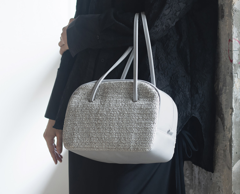 春夏かごバッグ｜ボウリングバッグ｜ヴィンテージ風編みｘPUレザー【ライトグレー】ロングハンドル｜肩掛け｜ファスナー付き