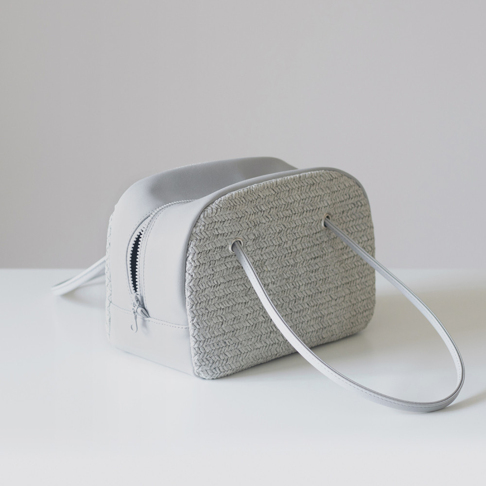 春夏かごバッグ｜ボウリングバッグ｜ヴィンテージ風編みｘPUレザー【ライトグレー】ロングハンドル｜肩掛け｜ファスナー付き