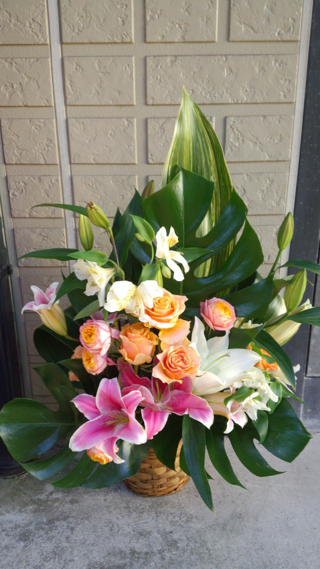 メモリアルな日に生花アレンジ！