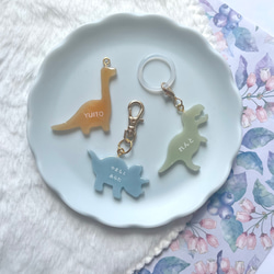 【名入れ】アンブレラマーカー（恐竜）ネームタグ イニシャルチャーム 傘マーカー ペットボトルマーカー 3枚目の画像