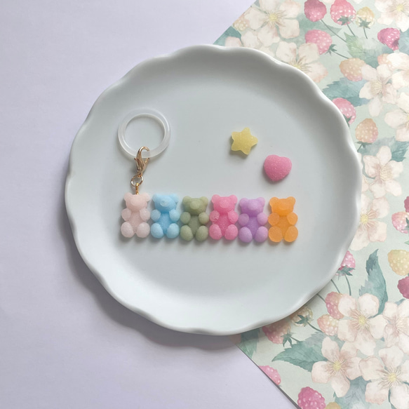 【名入れ】アンブレラマーカー（くまグミ）ネームタグ イニシャルチャーム 傘マーカー ペットボトルマーカー 2枚目の画像