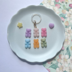 【名入れ】アンブレラマーカー（くまグミ）ネームタグ イニシャルチャーム 傘マーカー ペットボトルマーカー 11枚目の画像