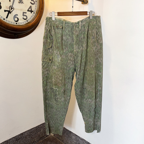 チェコ軍　 レインドロップカモ　パンツ 60年代チェコ軍 W35 ウエスト ナチュラルパッチ チェコ レインドロップ