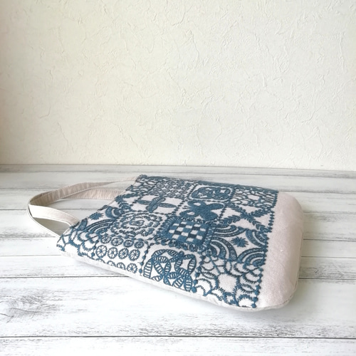 SALE ☆ミナペルホネンforest tile, chouchoのミニバッグ/light beige