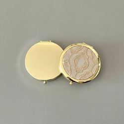 【受注制作】新作♦モロッカン生地のコンパクトミラー♦イデアル♦ベージュ♦ゴールド♦拡大鏡 * ギフトにおすすめ * 7枚目の画像