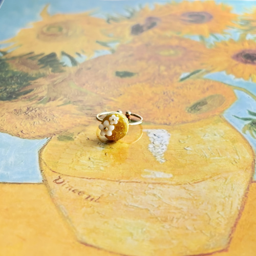 ゴッホ×ひまわり｜琉球ガラスと美濃焼の色変化リング｜ステンレス製