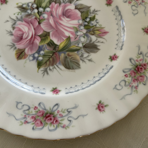 英国Vintage ロイヤルアルバート Happy Birthday ハッピーバースデー