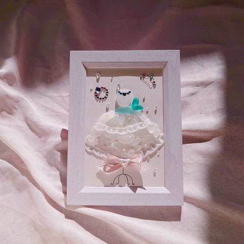 シーグラスアート「ウェディングドレス」 絵画 pinksavon 通販