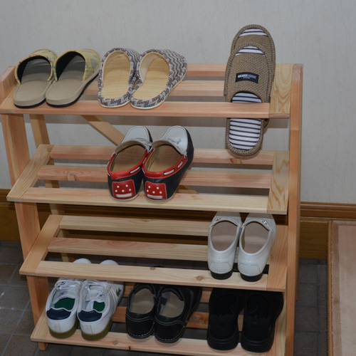 木目調の靴箱・シューズラック シューズラック 幅73cm 奥行40cm 高さ80cm 無垢のヒノキ 靴棚 靴箱