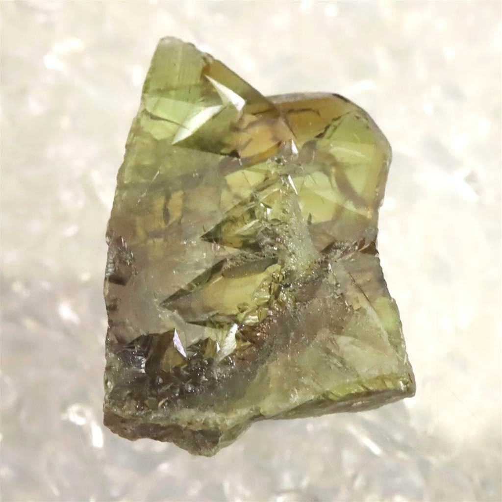 タンザニア モンド産  スフェーン 25mm原石 4.2g #52766