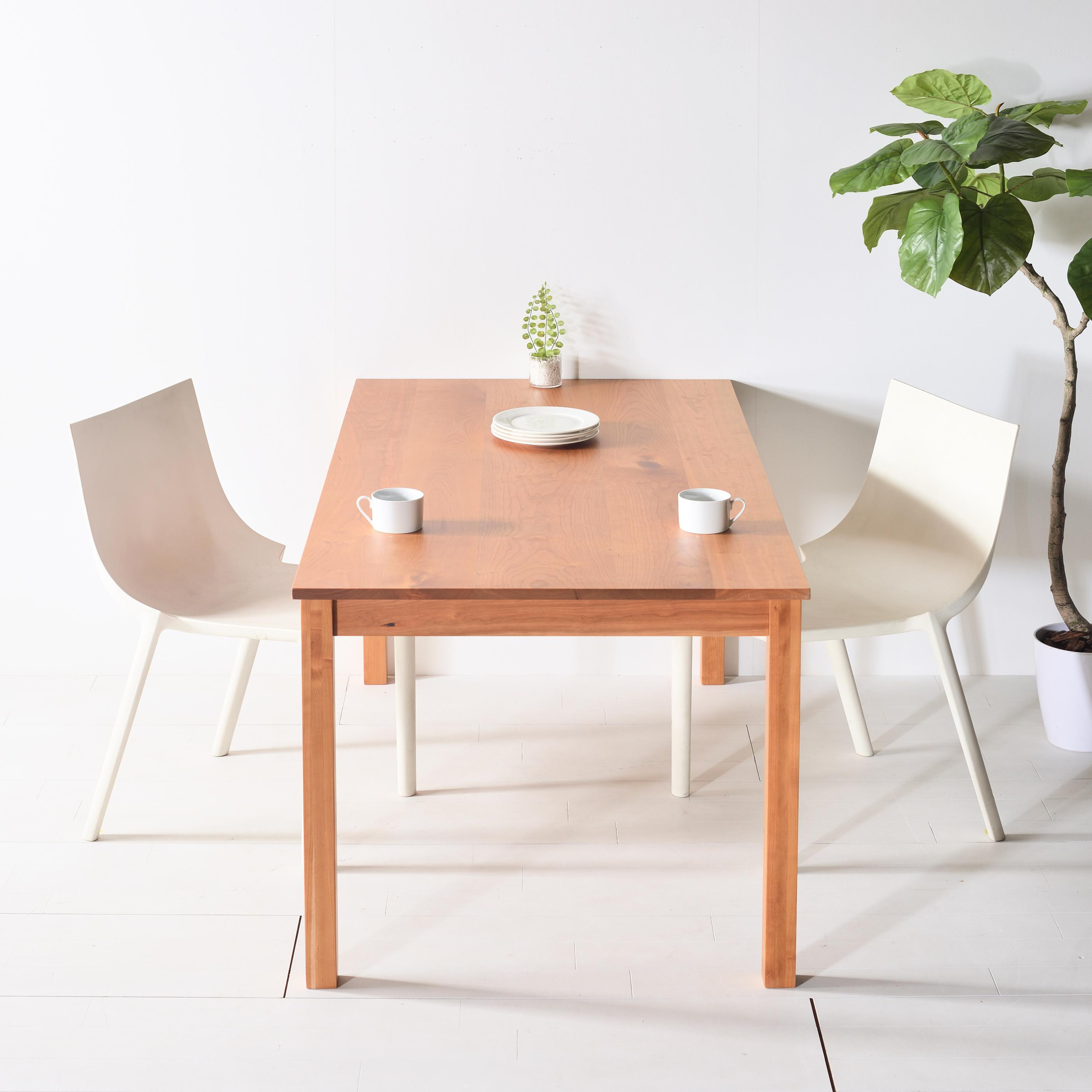 サイズオーダーが簡単！　お客さまのご都合に合わせます　NO1ダイニングテーブル90　チェリー アールテック