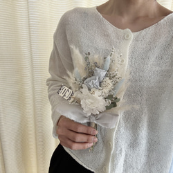 《白あじさいとバラのミニブーケ》スワッグ　ドライフラワープリザーブドフラワー　花束　プレゼント　ラッピング対応 6枚目の画像