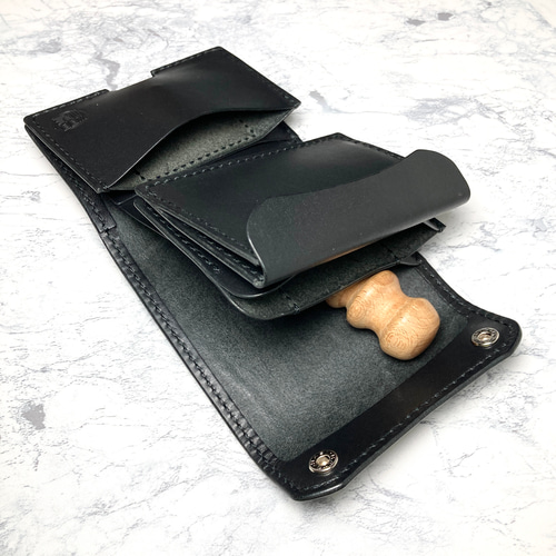 上品に際立つ三つ折り財布｜本革 コンパクト財布 ゾウ柄 ミニ