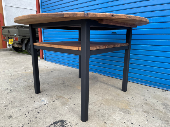 hotaru　丸テーブル　机　お洒落　男前家具　棚付き　リビング　ダーク　ブラック　天然木　無垢材　オーダー可　 3枚目の画像