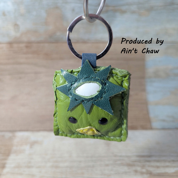 キーホルダーバラ売り エイリアン、生茶パンダ、うまい棒、なまはげ加トちゃん キーホルダーバラ売り エイリアン、生茶パンダ、うまい棒