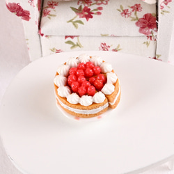 ミニチュア苺のホールケーキセット ミニチュアドールハウス用 ミニチュア リアルなストロベリー