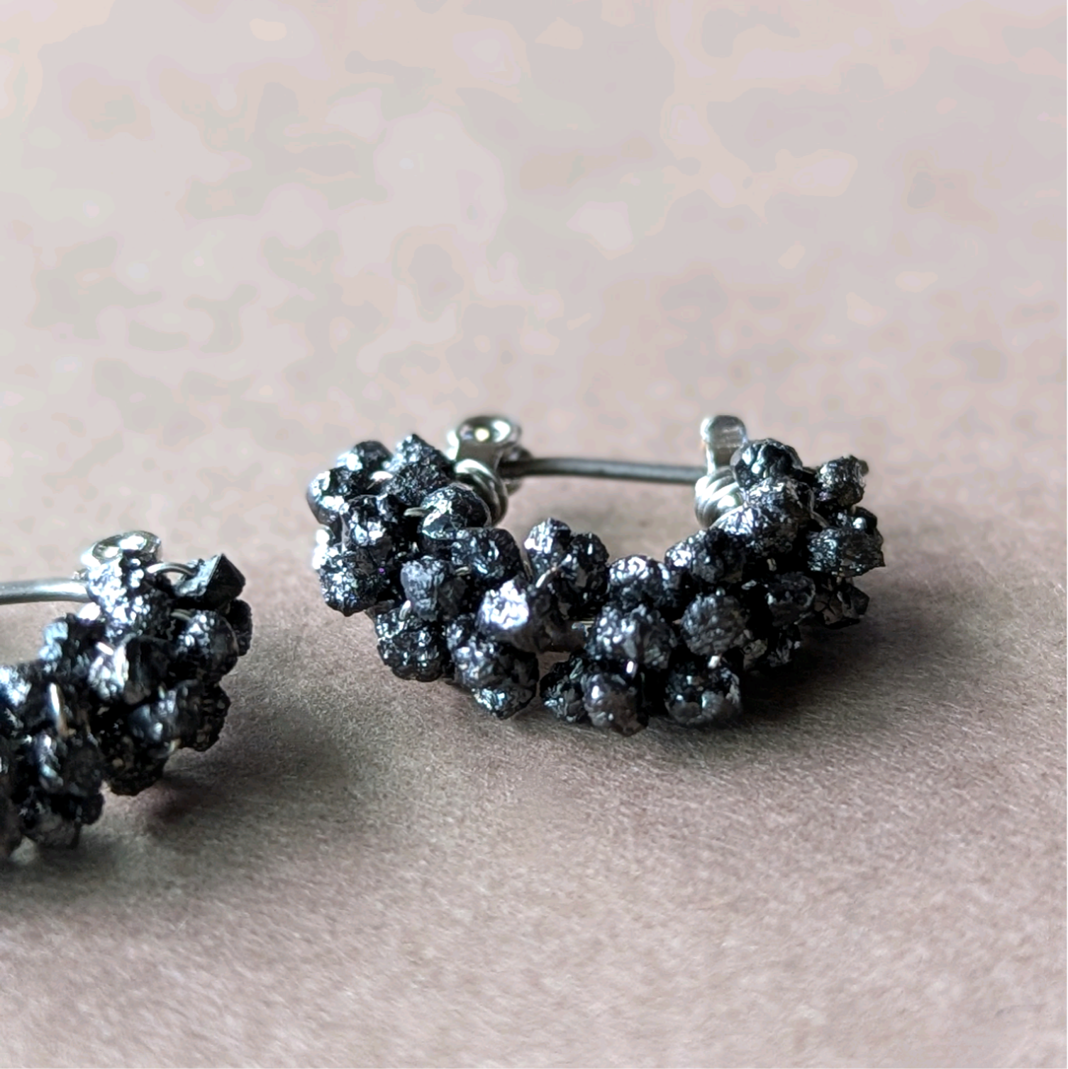 希少ブラックダイヤモンド原石  宝石質SV925サージカルステンレス14kgf ペアリング