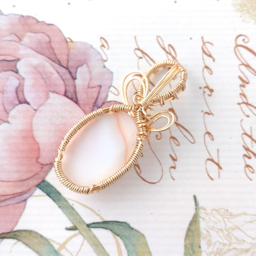 クィーンコンクシェル爪留めペンダントトップ✵ワイヤーラッピング