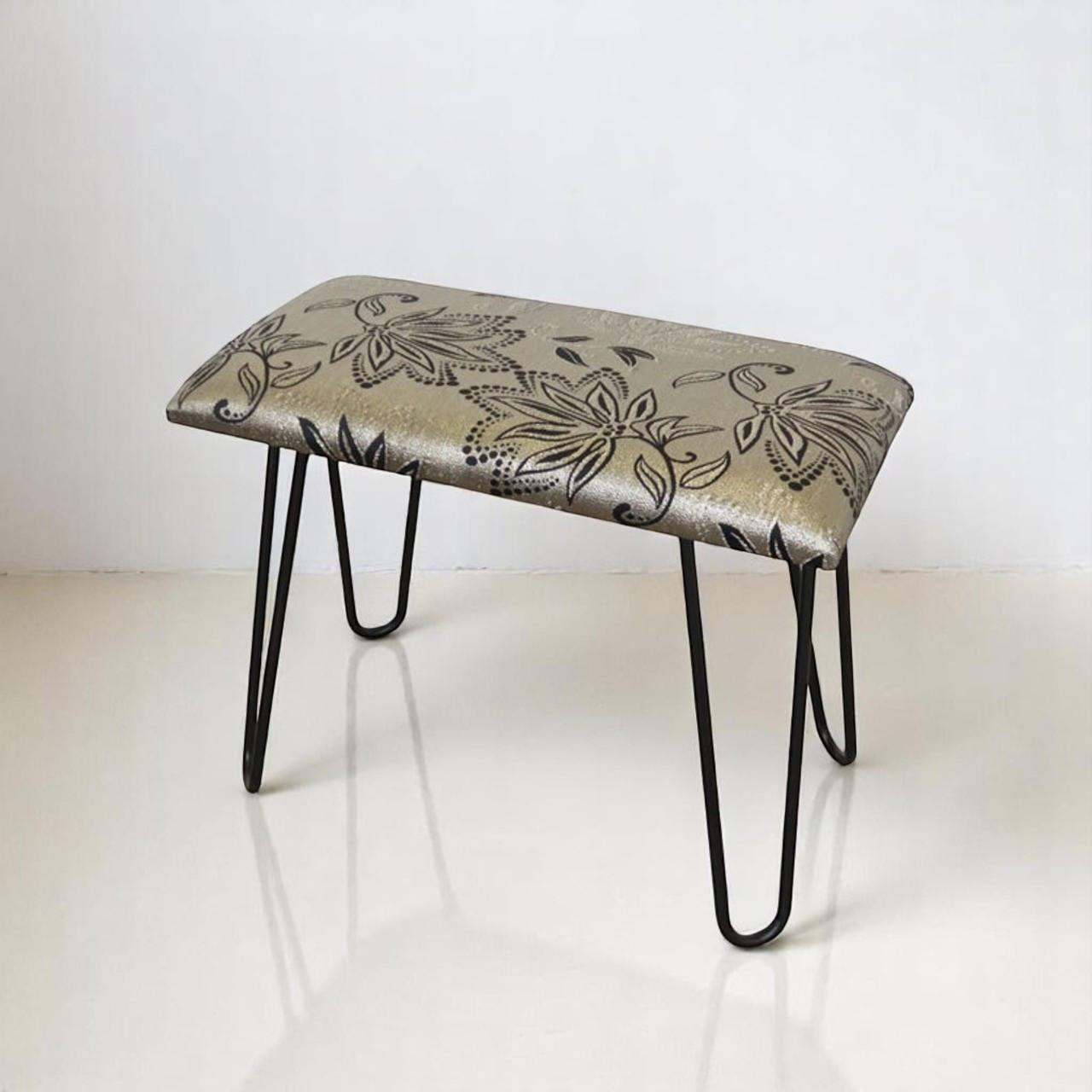 Luxora Bench － ラクソラ・ベンチ